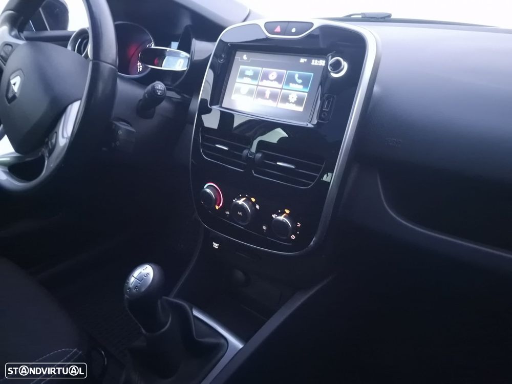 Renault Clio 0.9 TCe Limited Edition - 21