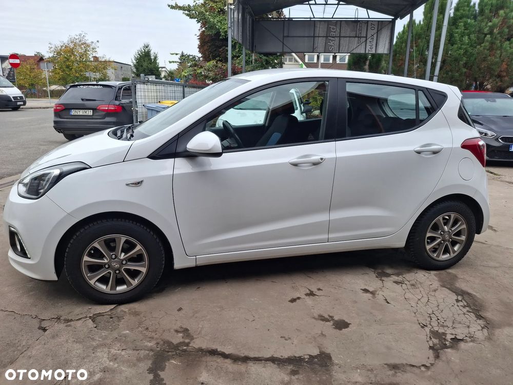 Hyundai i10 1.0 Intro Edition - 12