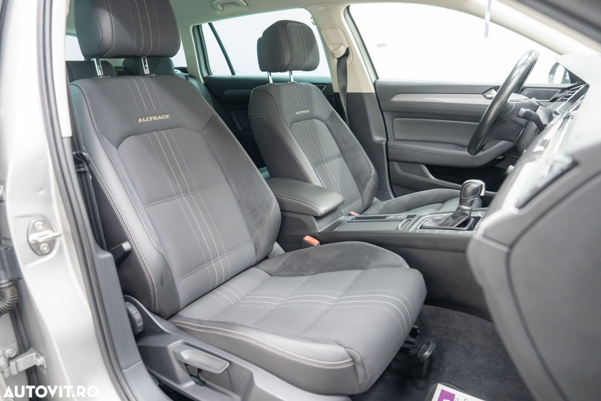 Volkswagen Passat Alltrack - 11