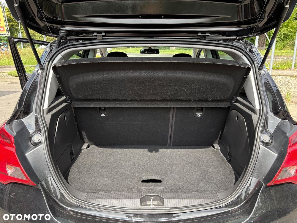 Opel Corsa 1.2 Cosmo - 11