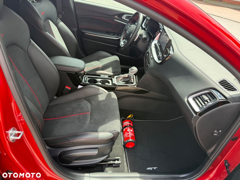 Kia ProCeed 1.6 T-GDI DCT7 OPF GT - 14