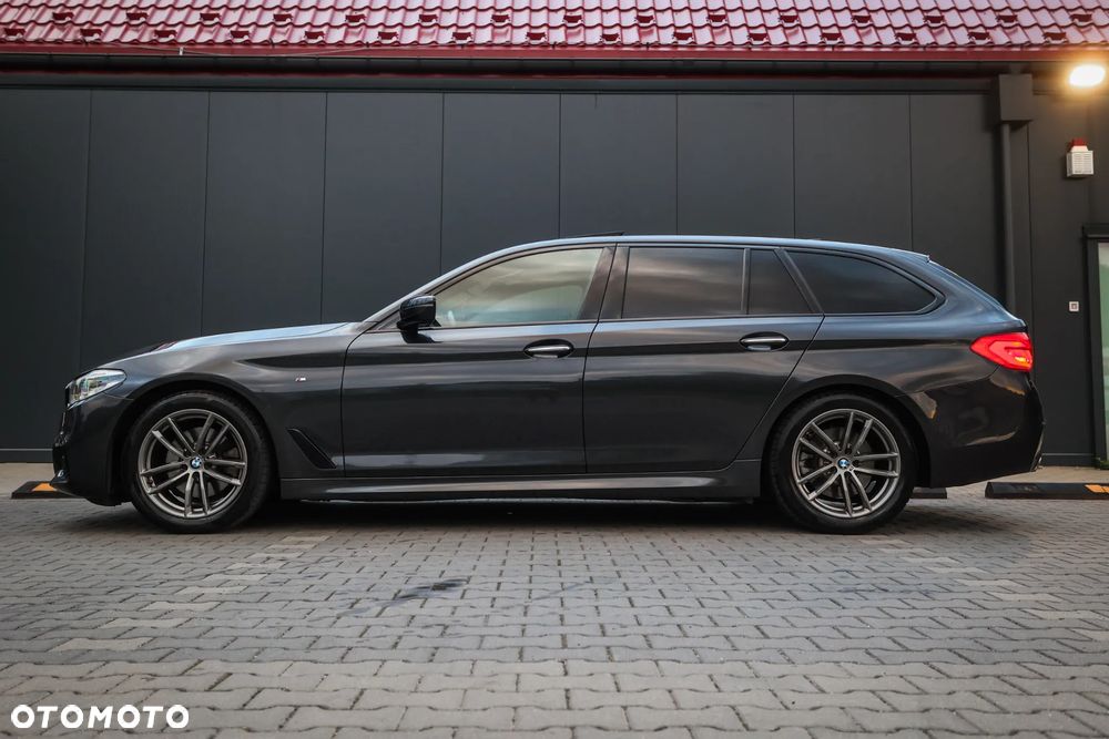 BMW Seria 5 520d xDrive M Sport sport - 6