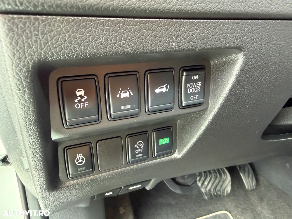 Nissan X-Trail 2.0D XTRONIC Start/Stop 4x4-i Tekna - 10