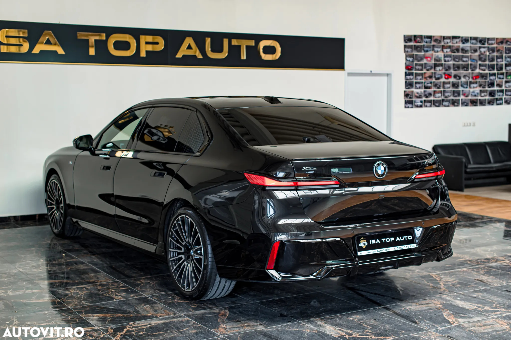 BMW Seria 7 740d xDrive MHEV - 29