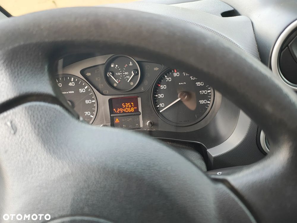 Citroën BERLINGO - 9