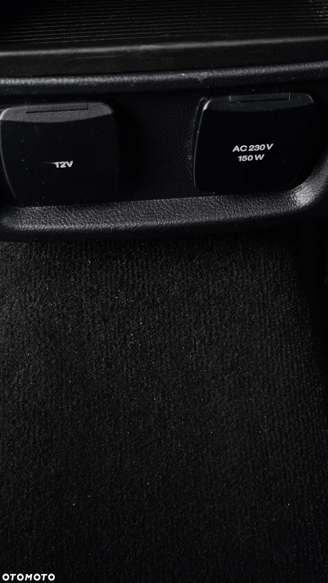Ford S-Max - 36