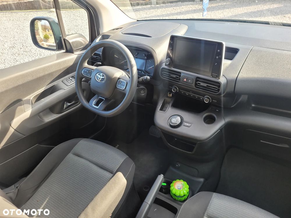 Toyota Proace City Verso Long 1.5 D-4D Business - 11