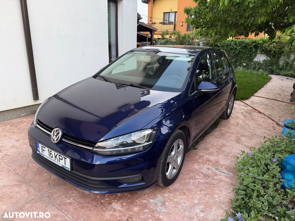 Volkswagen Golf - 3