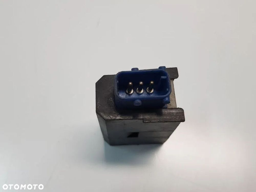 MODUŁ STEROWNIK ZAMKA DRZWI 8353011 BMW 3 E36 - 2