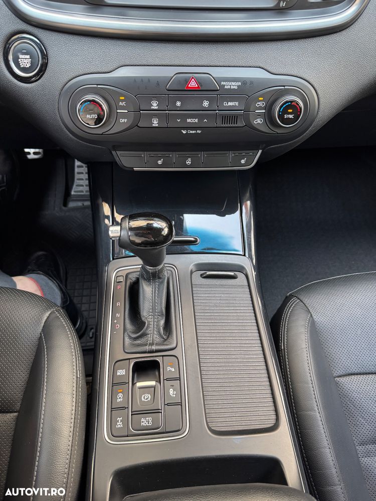 Kia Sorento 2.2 DSL 6AT 4x4 Cosmo - 15
