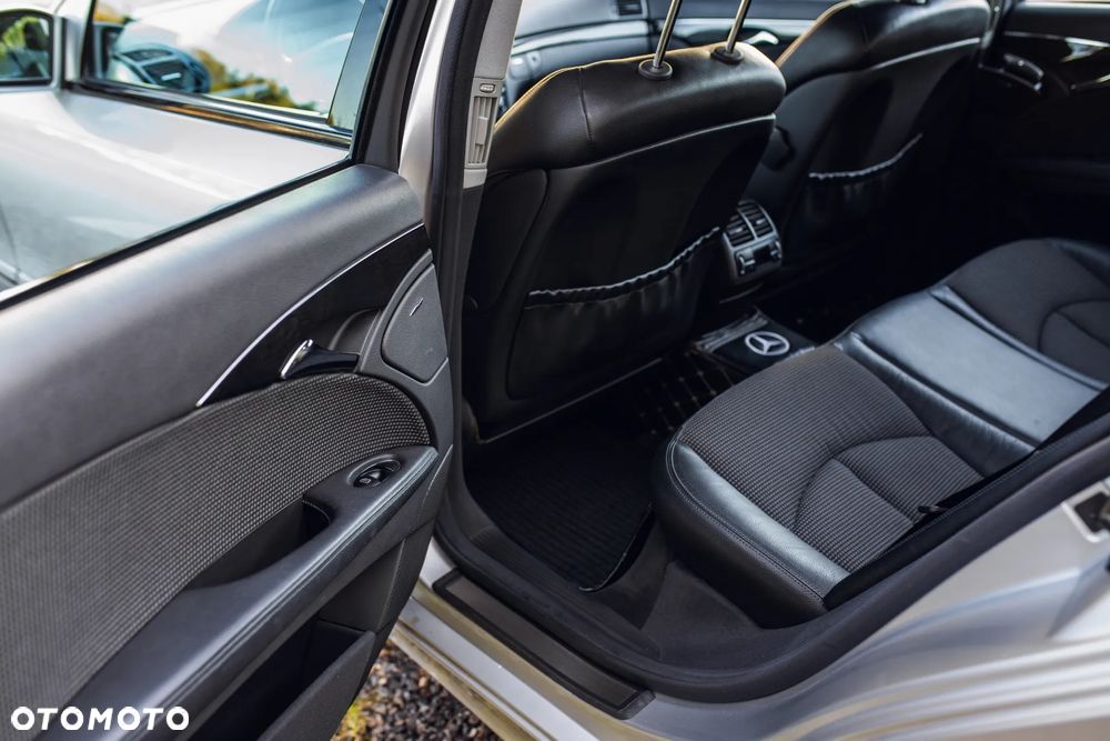 Mercedes-Benz Klasa E 500 Avantgarde - 12