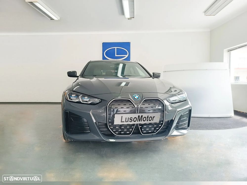 BMW i4 eDrive40 Pack Desportivo M - 2