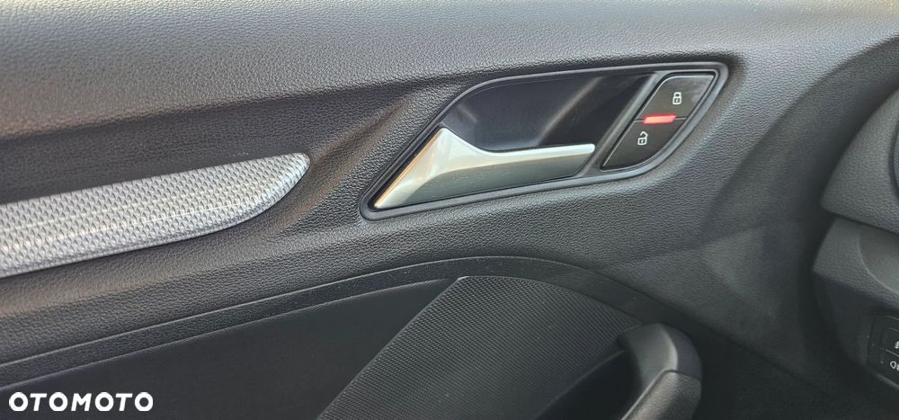 Audi A3 Sportback 2.0 TDI Ambiente - 14