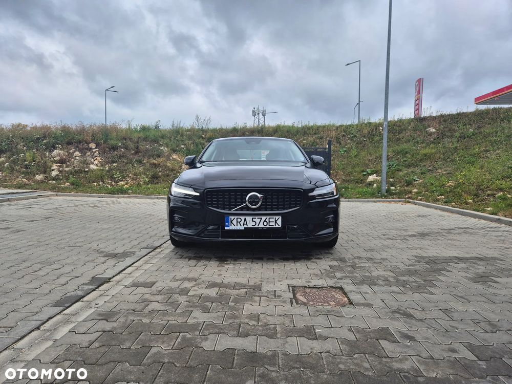 Volvo S60 B5 B AWD Plus Dark - 25