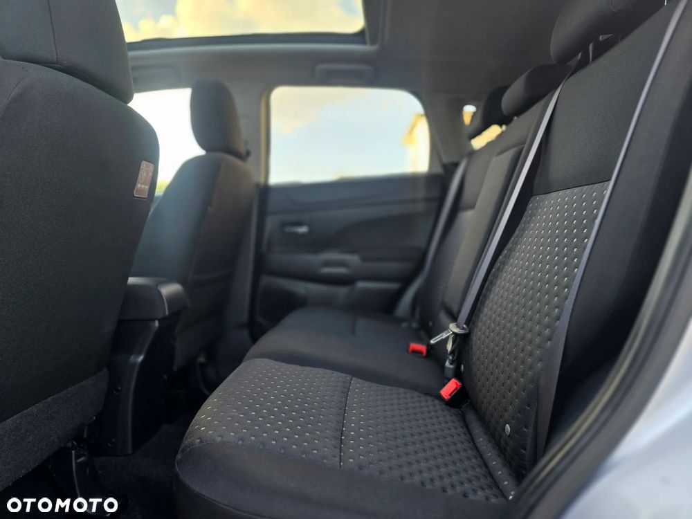 Mitsubishi ASX - 18