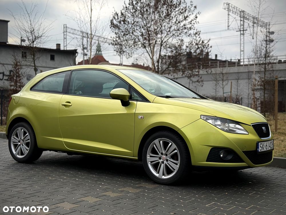 Seat Ibiza SC 1.4 16V Style - 11