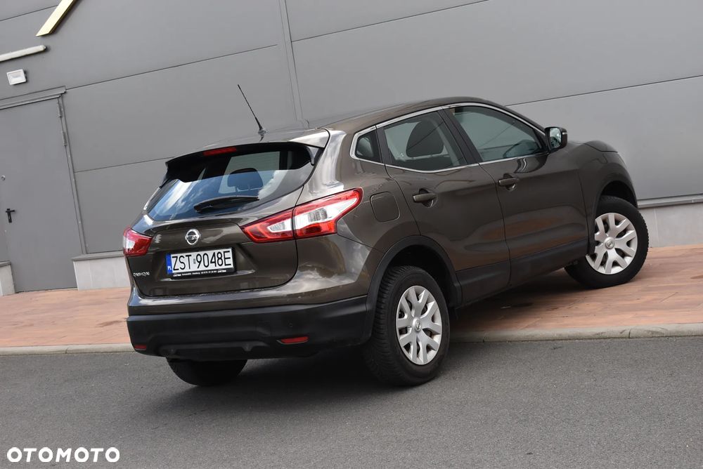 Nissan Qashqai - 4