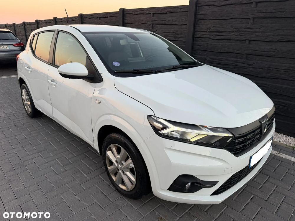 Dacia Sandero TCe 100 Essential - 29