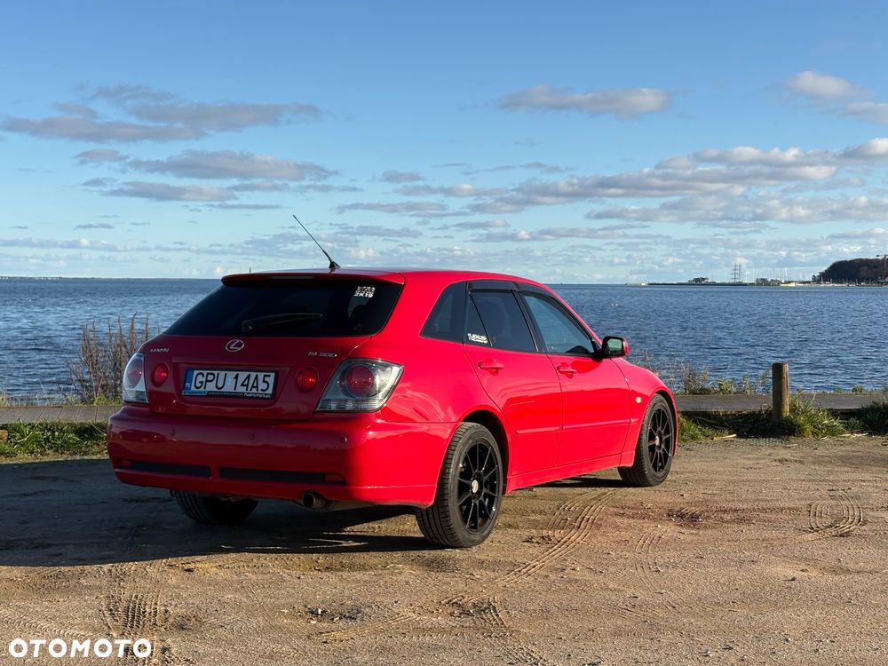 Lexus IS 200 SC Elegance - 3