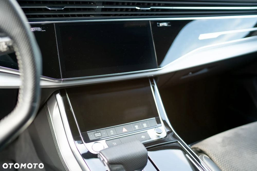 Audi Q8 50 TDI mHEV Quattro Black Edition Tiptronic - 23