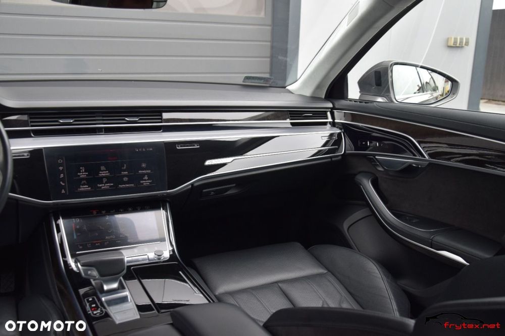 Audi A8 - 25