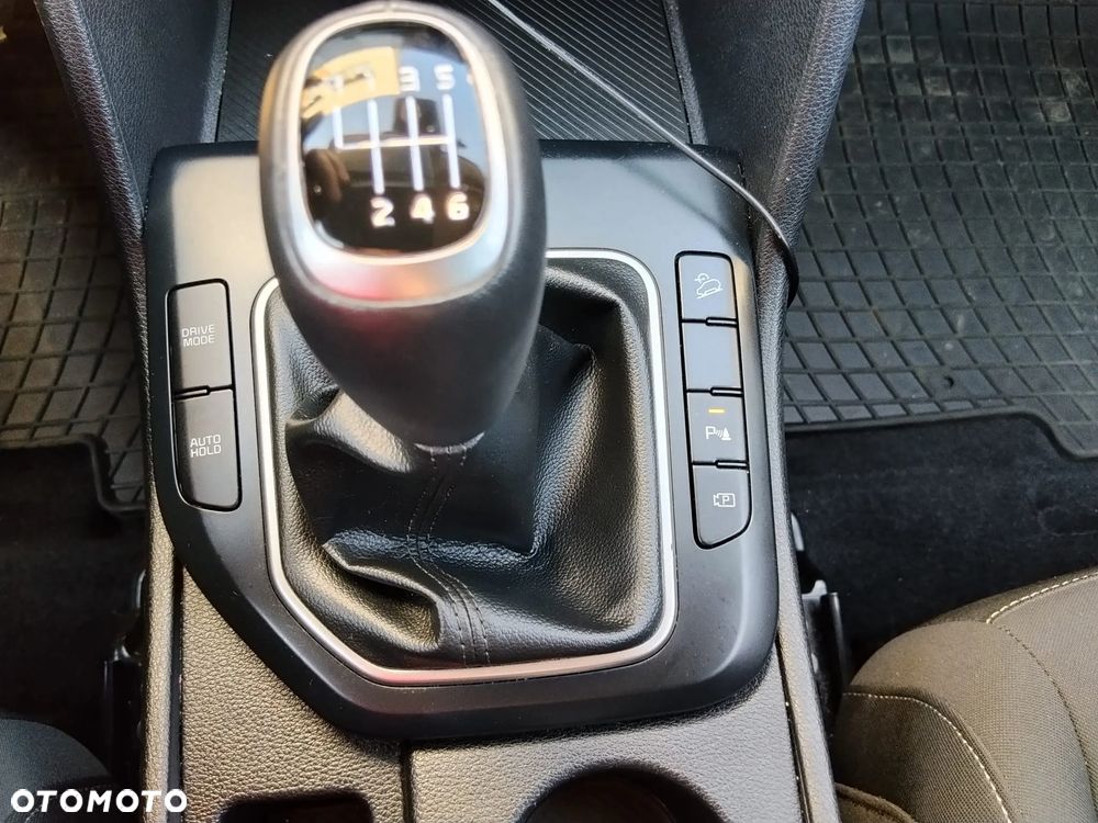 Kia Sportage 1.6 T-GDI L 2WD - 12