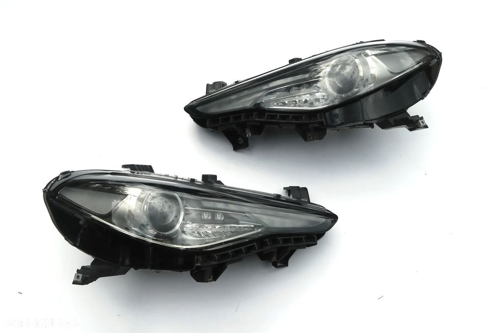 ALFA ROMEO GIULIA reflektor L+R Bi XENON skrętne D3S 35W LED 12 PIN para - 8