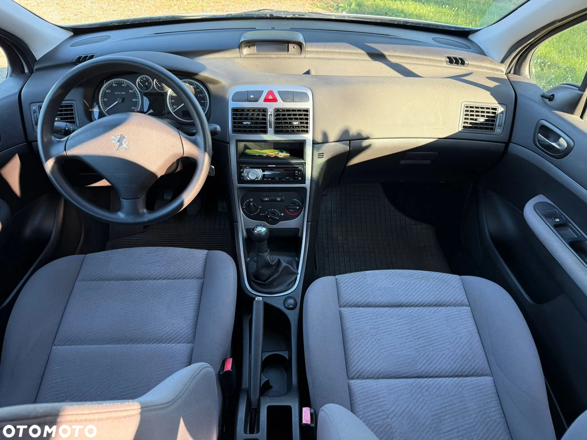Peugeot 307 1.6 XR - 6