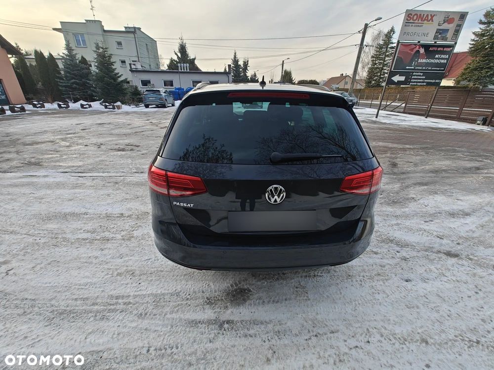 Volkswagen Passat Variant - 16