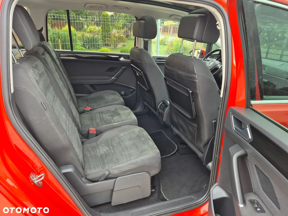 Volkswagen Touran 2.0 TDI SCR (BlueMotion Technology) DSG Highline - 12