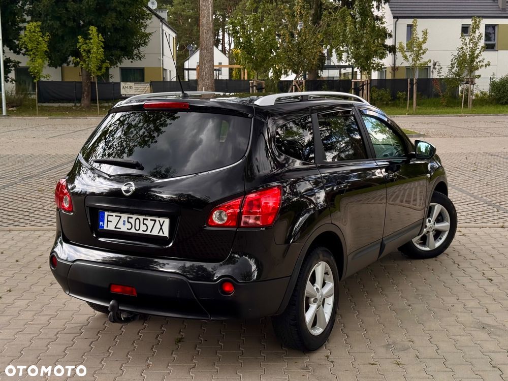 Nissan Qashqai+2 2.0 dCi Tekna Premium - 4