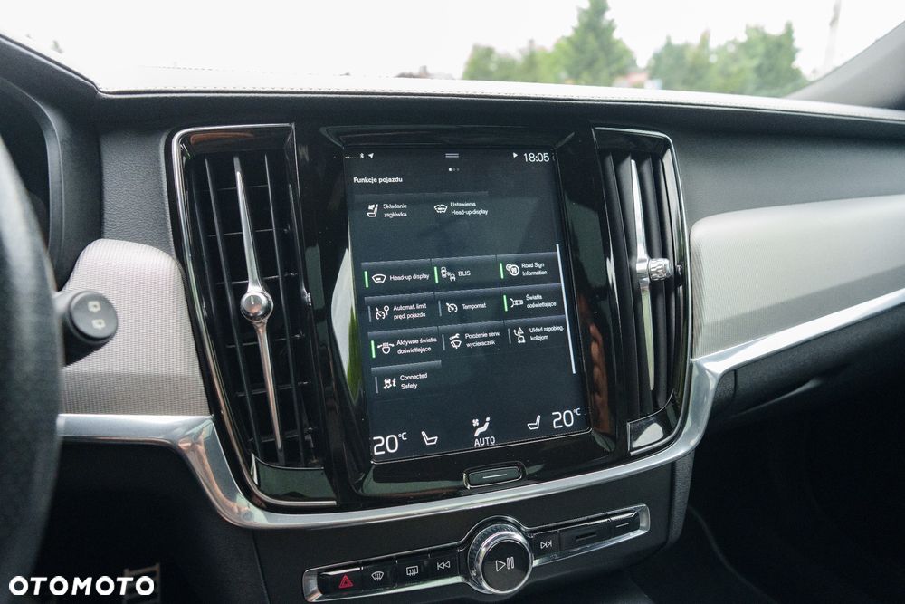 Volvo V90 D4 Geartronic R Design - 21