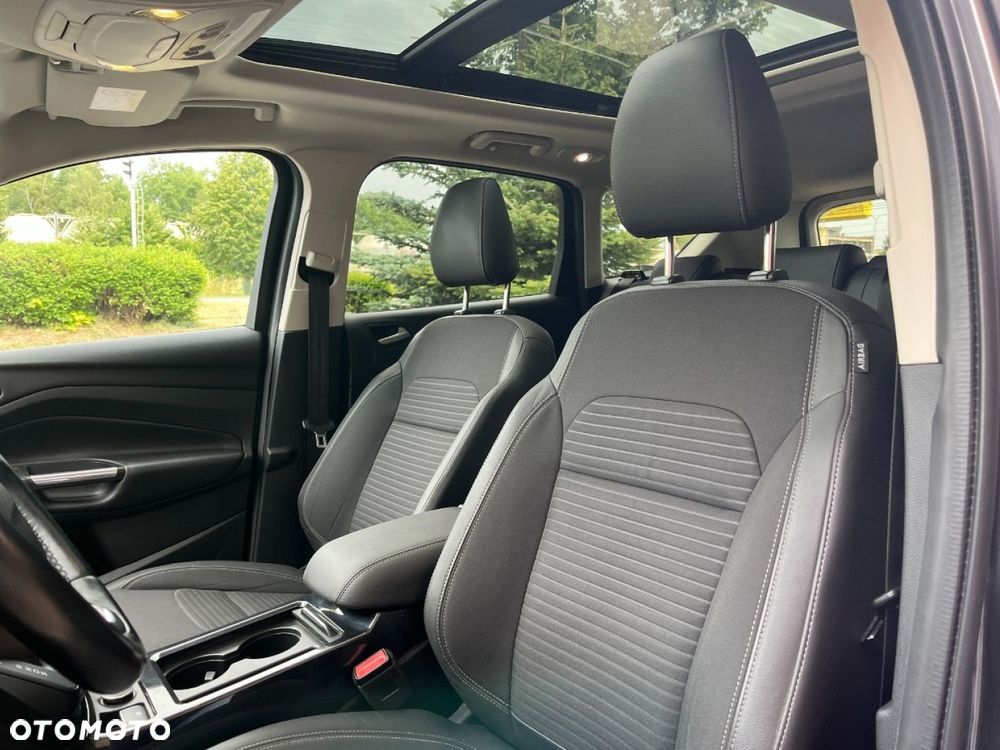 Ford Kuga 1.5 EcoBoost 4x4 Business Edition - 28