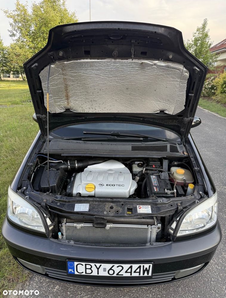 Opel Zafira 1.8 Executive - 8