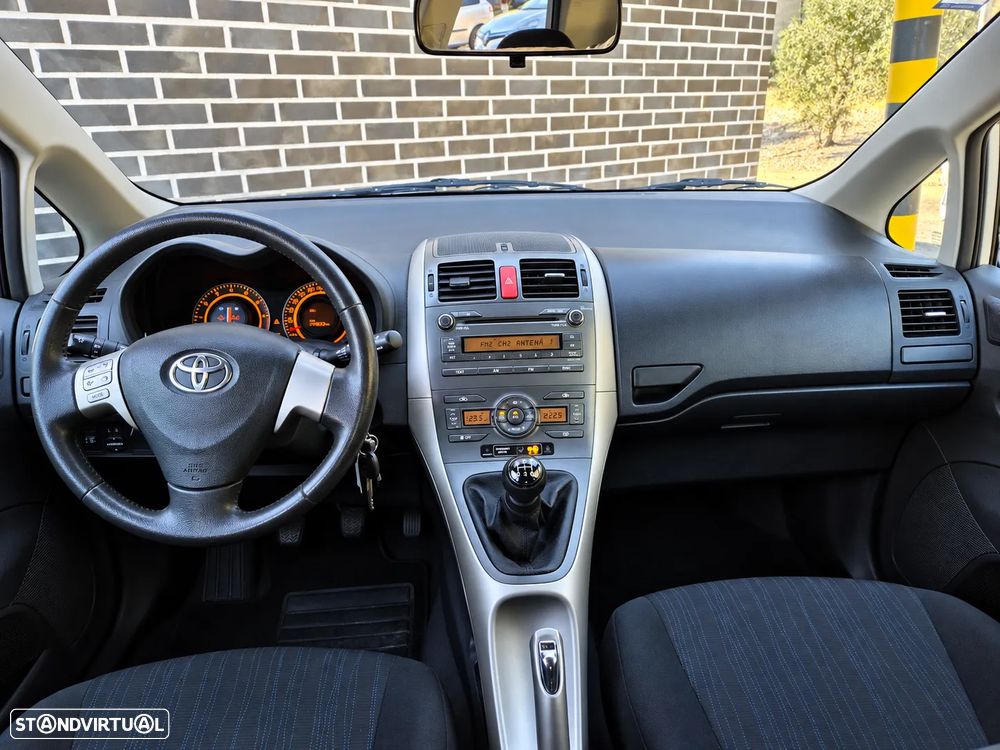 Toyota Auris 1.4 VVT-i Sol - 7