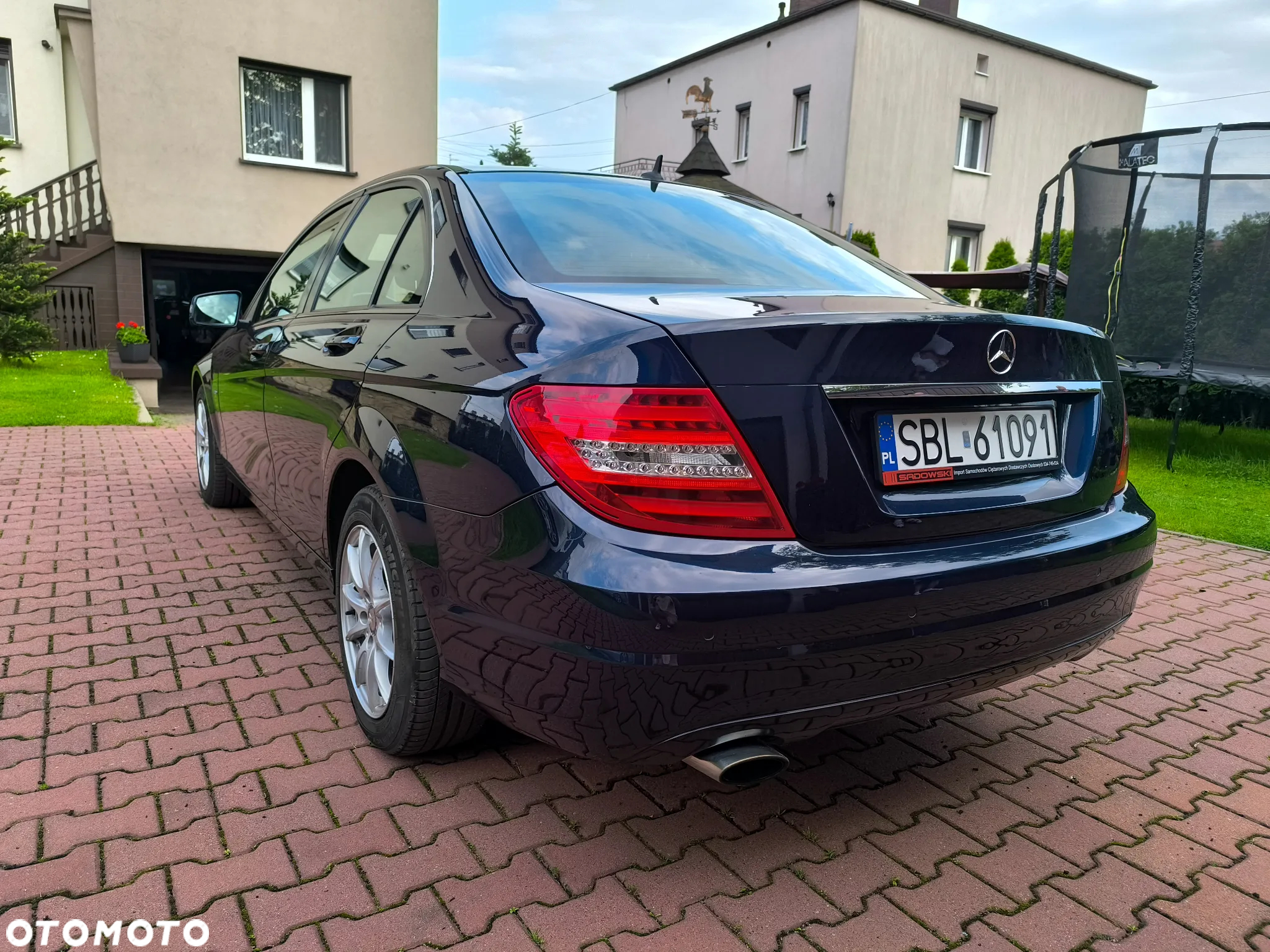 Mercedes-Benz Klasa C 200 CGI BlueEFFICIENCY - 12