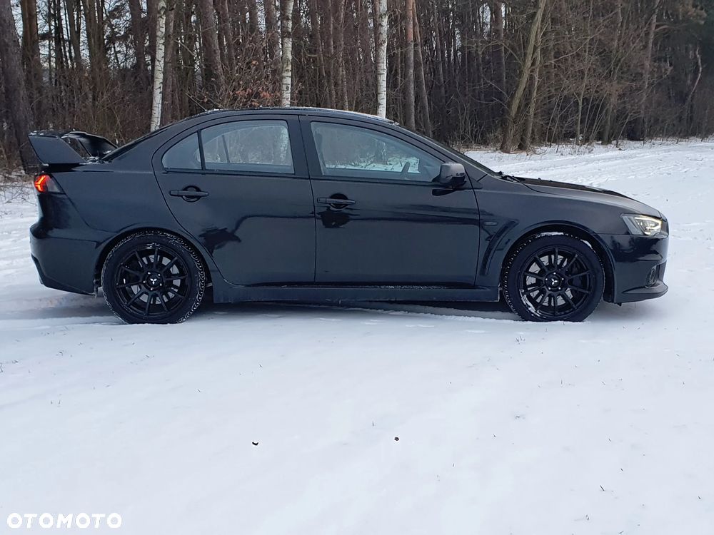 Mitsubishi Lancer Evolution GSR - 2