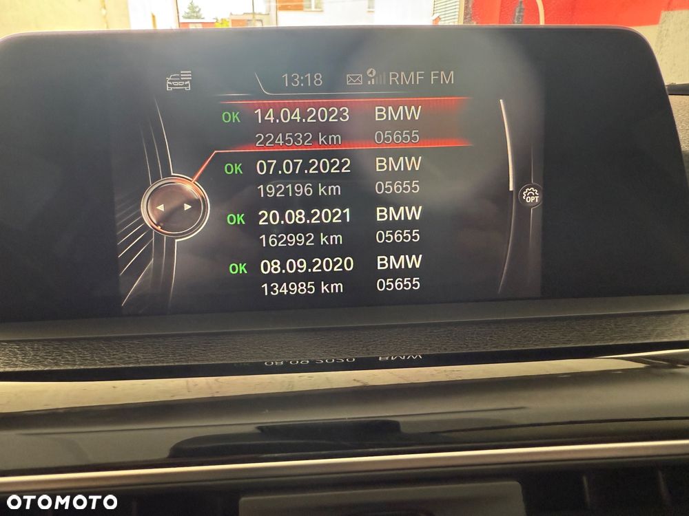 BMW Seria 3 318d Sport Line Shadow - 21