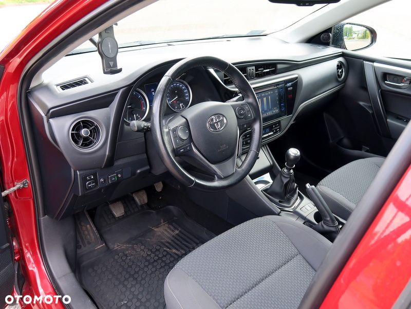 Toyota Corolla 1.6 Premium - 11
