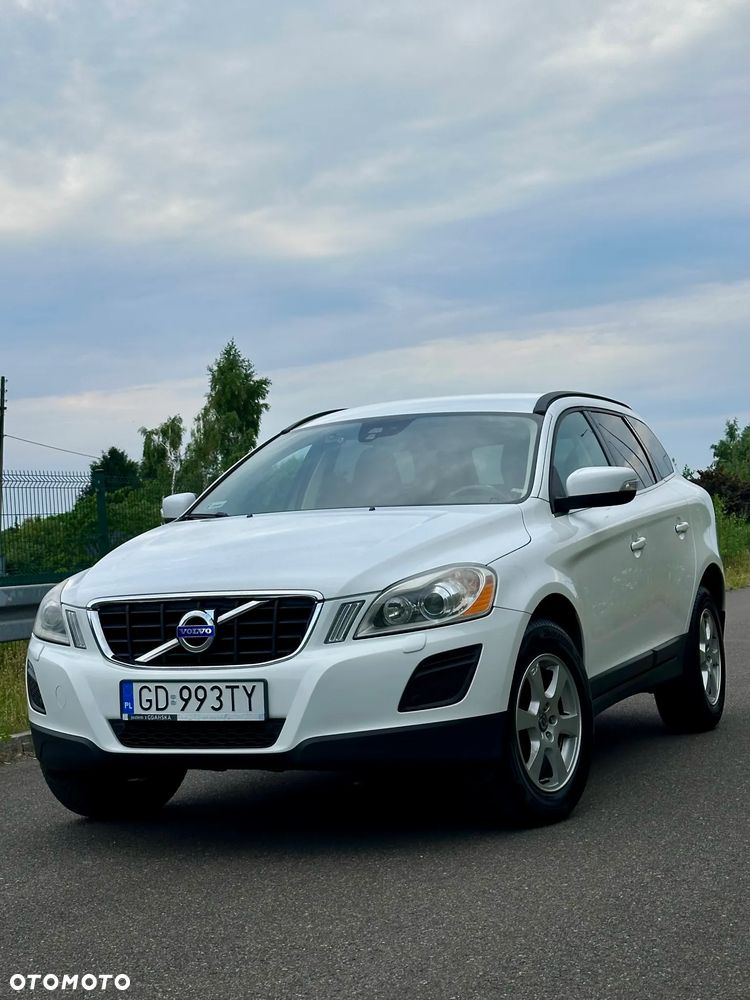 Volvo XC 60 D3 Momentum - 1