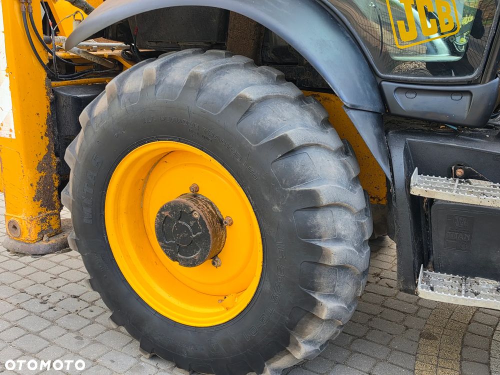 JCB 4CX / Szybkozłącze przód i tył - 7