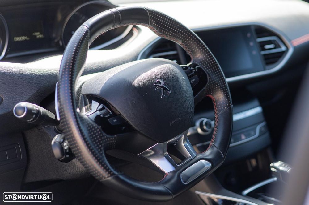 Peugeot 308 1.5 BlueHDi GT Line EAT8 - 11