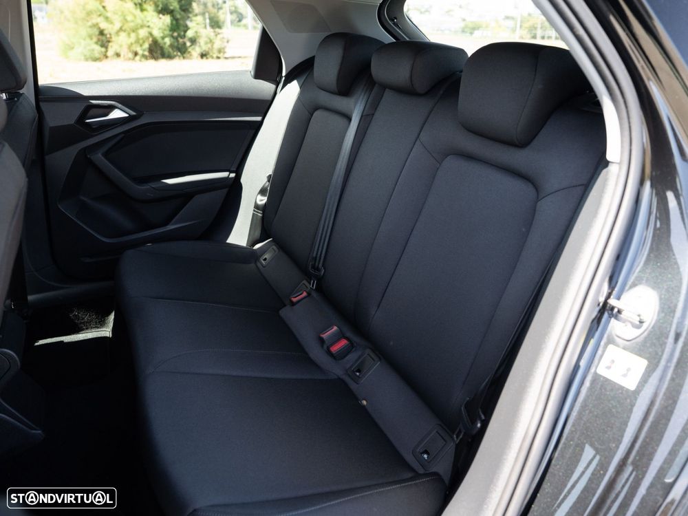 Audi A1 Sportback 25 TFSI Advanced - 19