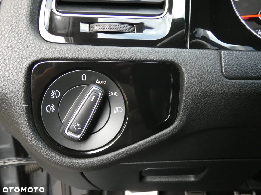 Volkswagen Golf ver-vii-2-0-tdi-bmt-gtd - 23