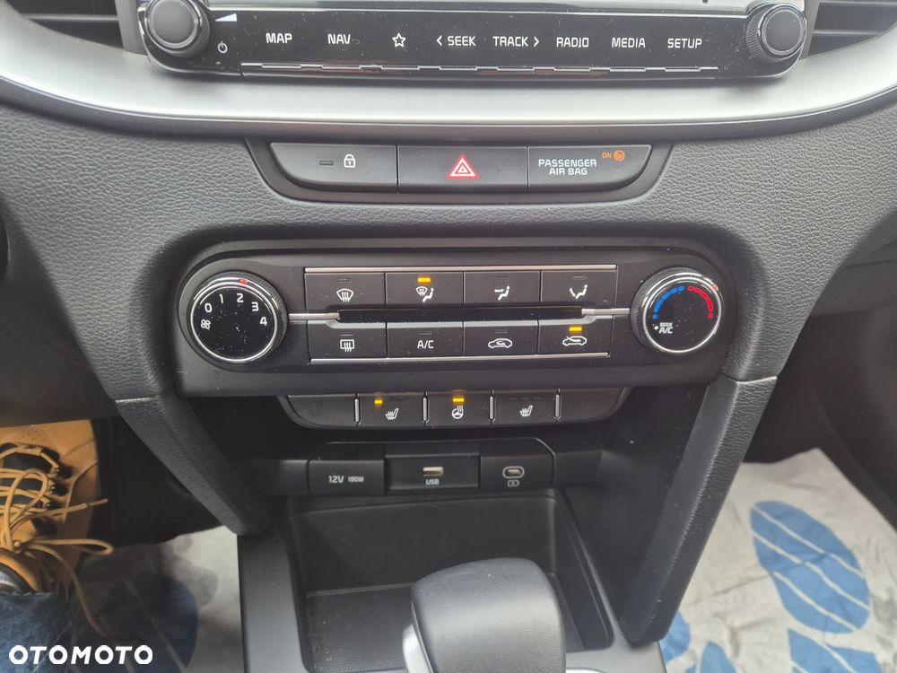 Kia Ceed 1.5 T-GDI DCT7 OPF Platinum - 19