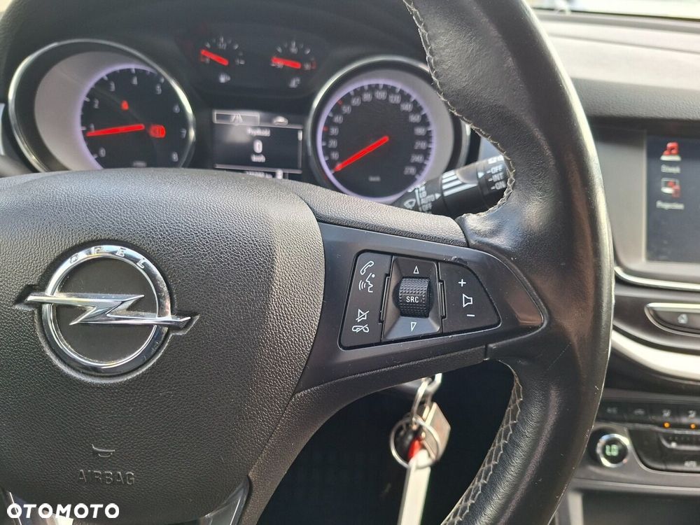 Opel Astra - 16