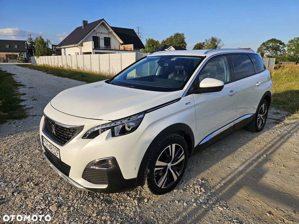 Peugeot 5008 - 11