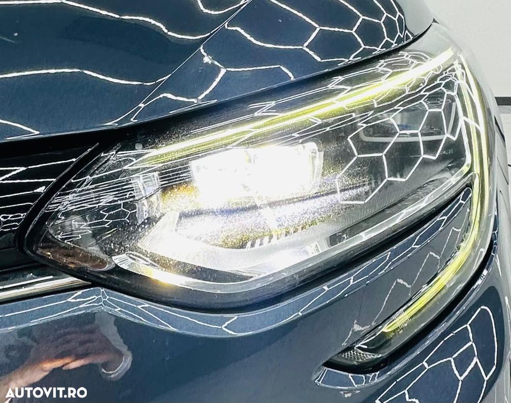 Renault Megane ENERGY dCi 130 GT LINE - 9