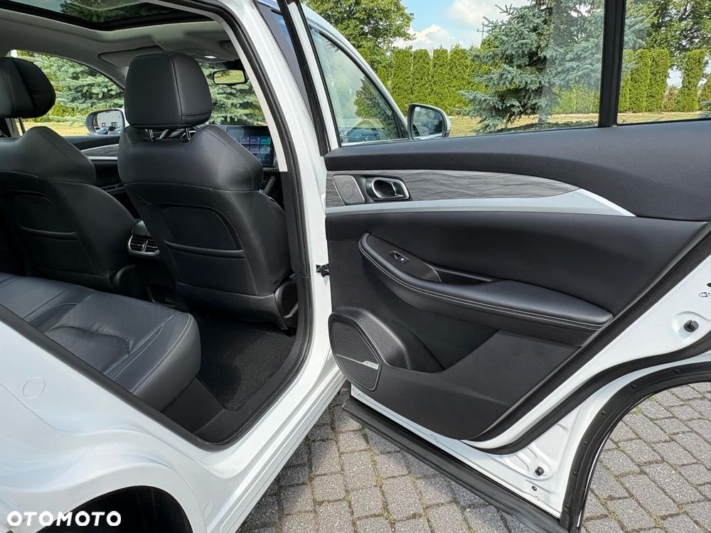 Skywell ET5 72kWh Luxury - 22