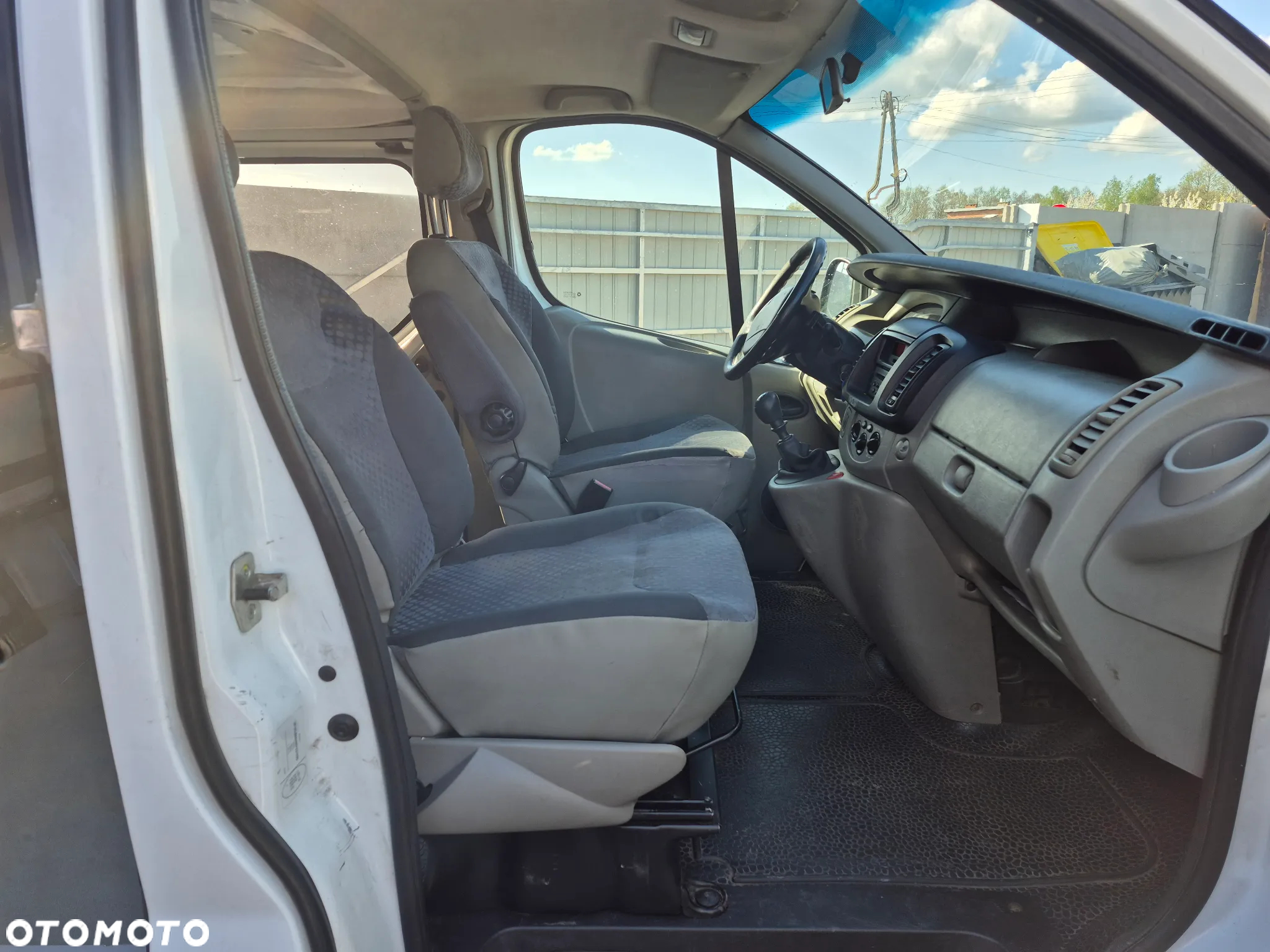 Renault Trafic 2.0 dCi 90 Combi L1H1 - 5